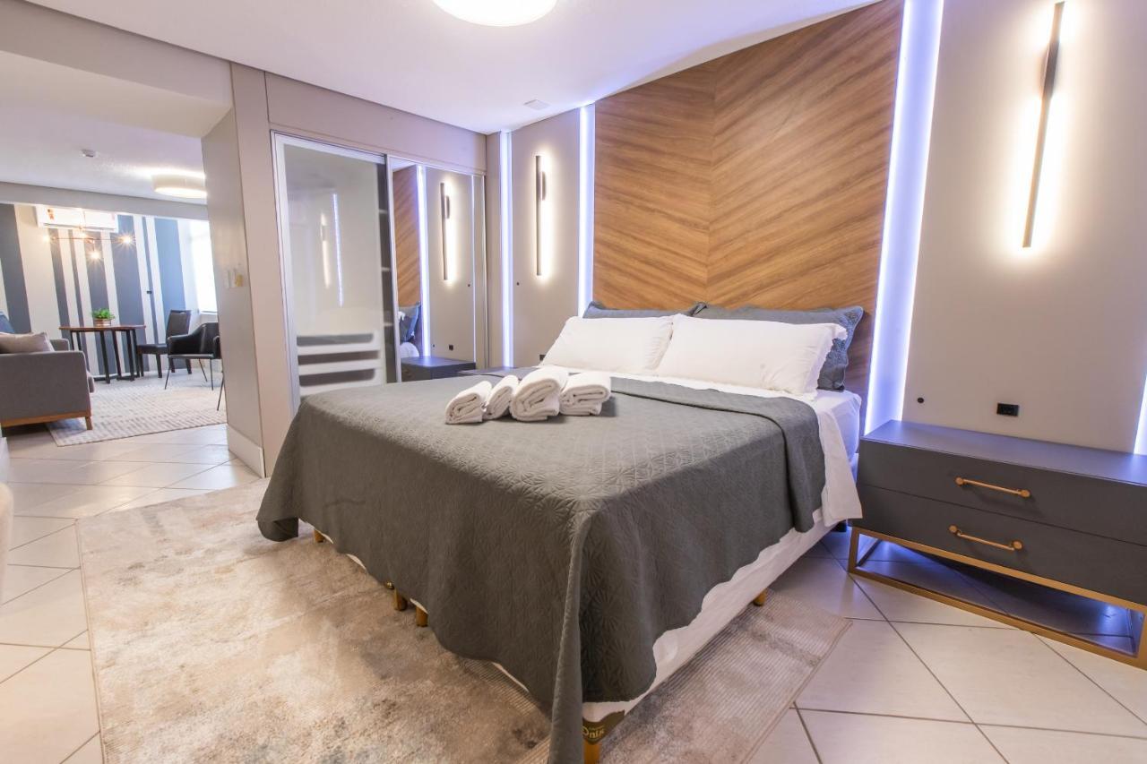 Delupo Hotel - Livin Studios Criciuma  Exteriér fotografie