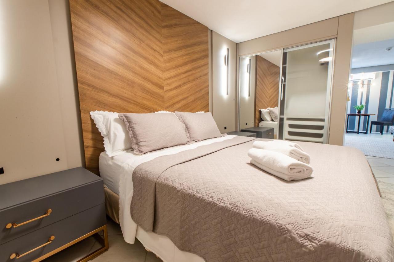 Delupo Hotel - Livin Studios Criciuma  Exteriér fotografie