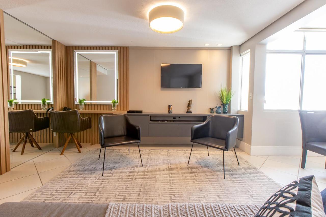 Delupo Hotel - Livin Studios Criciuma  Exteriér fotografie
