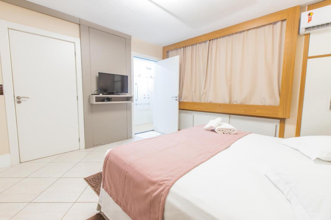 Delupo Hotel - Livin Studios Criciuma  Exteriér fotografie