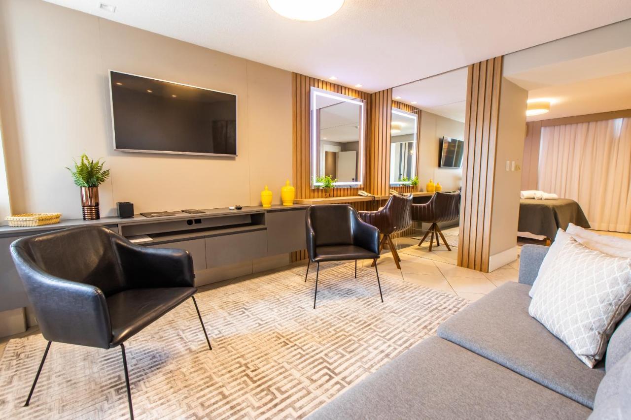 Delupo Hotel - Livin Studios Criciuma  Exteriér fotografie